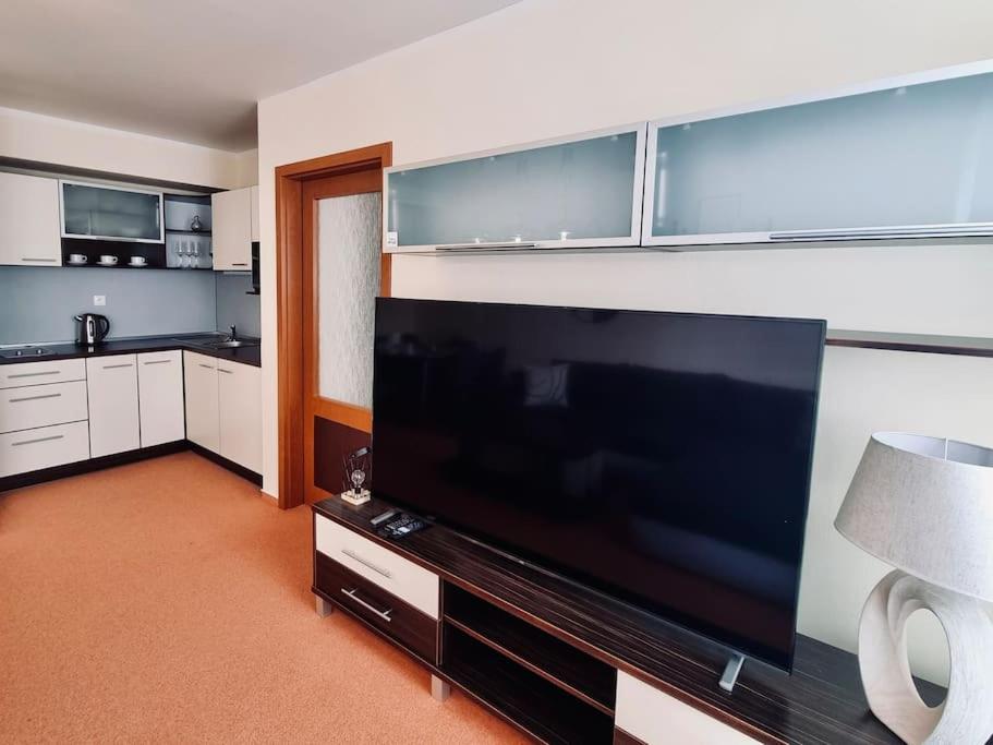Apartment In Tatranska Strba/Near Strbske Pleso With Free Parking Exteriör bild